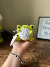 Load image into Gallery viewer, Crochet Round Frog
